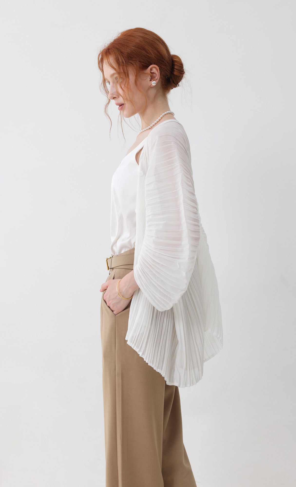 Pleatsmood Aban Pleats Puff Cardigan Ivory