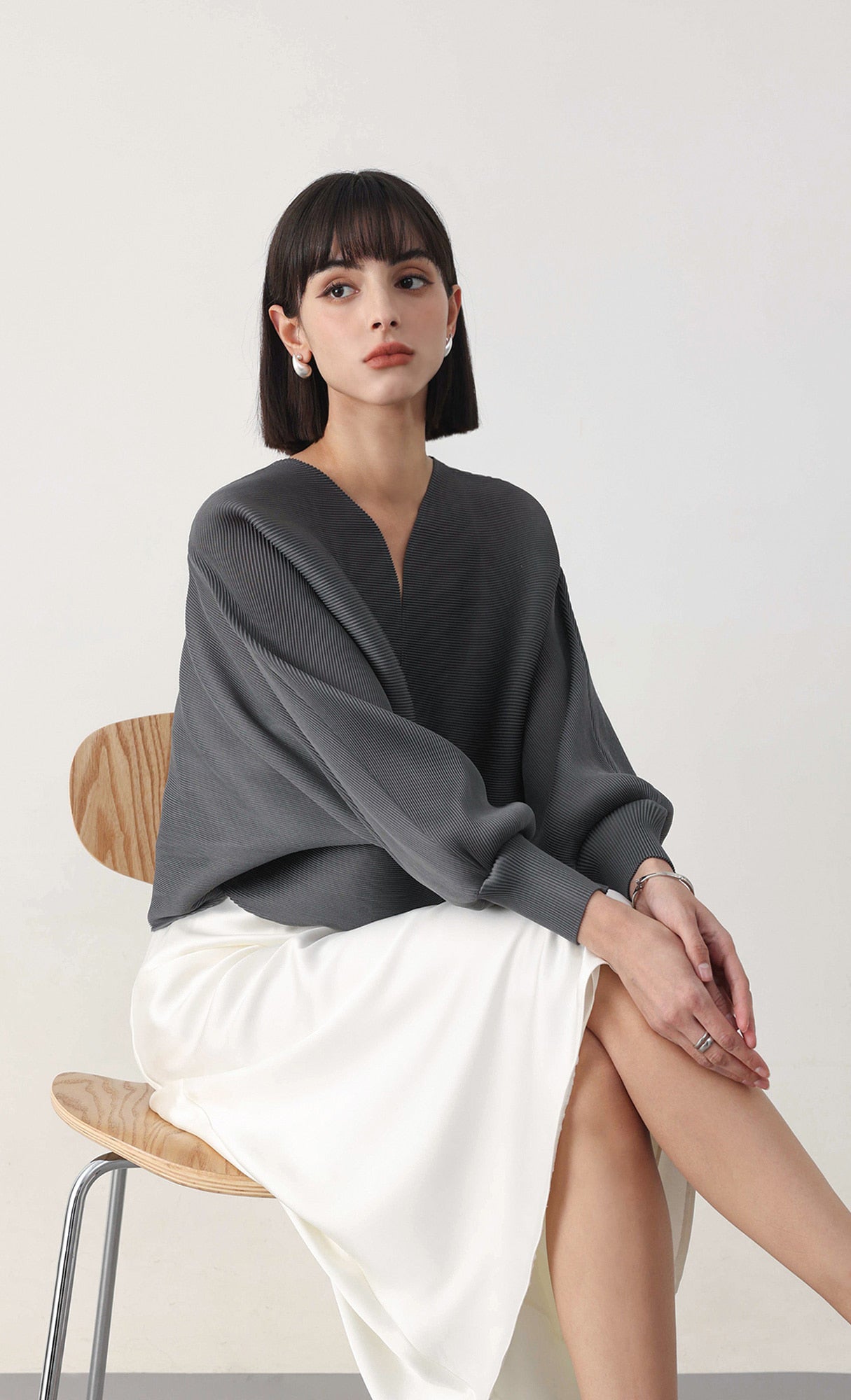 Pleatsmood Ray Pleats Cardigan Charcoal