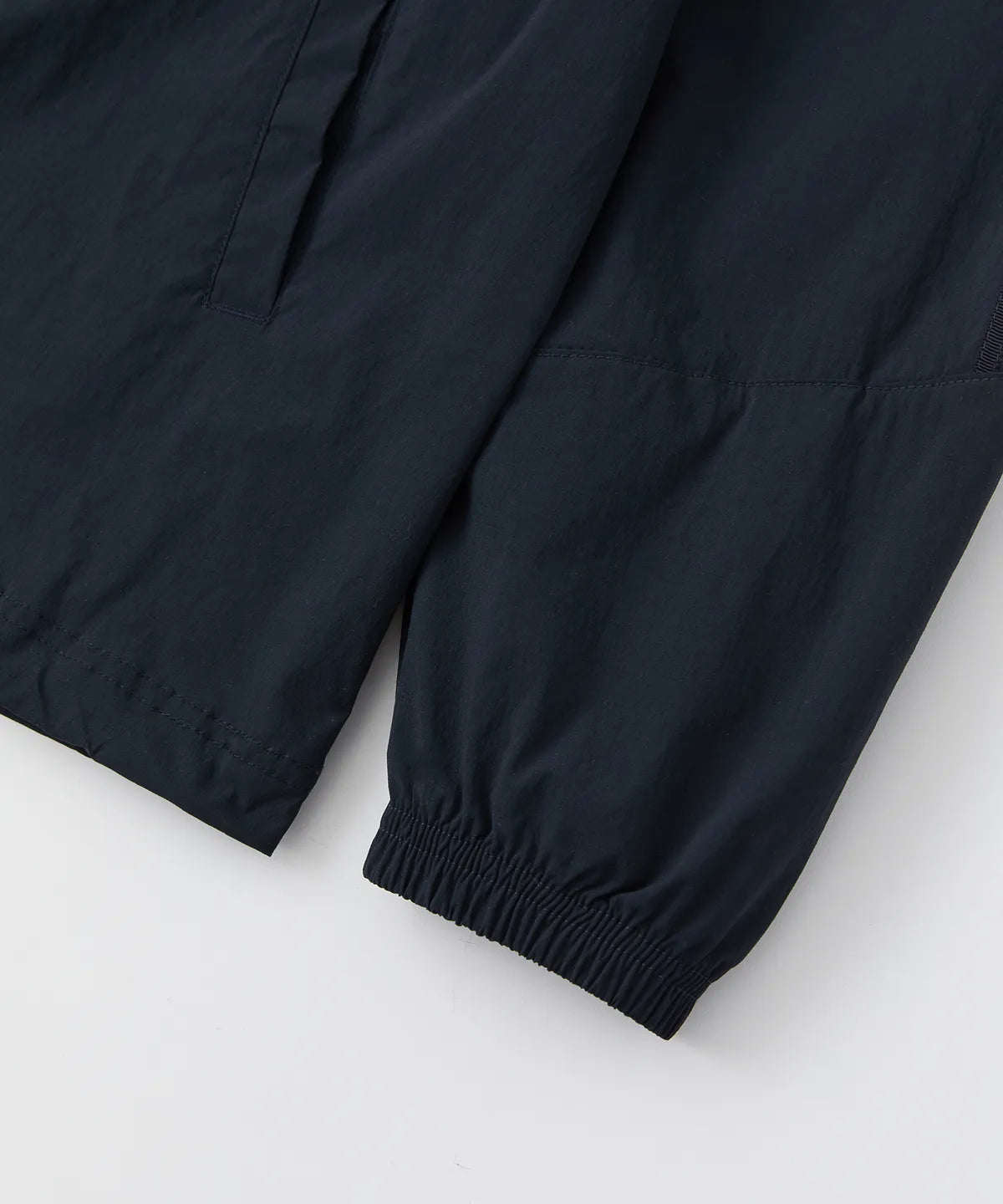 Essential Running Rain Hood Windbreaker